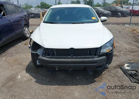 2015 Volkswagen Passat 1.8T Limited Edition из США, поврежденный, VIN 1VWAT7A37FC112814